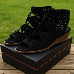 Vince Camuto Leather Lace-Up Demi-Wedge Sandals Rollera Black - sz 6.5